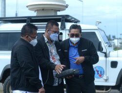 Wali Kota Padang Terima Penghargaan Produktivitas Siddhakarya Tingkat Sumbar 2022