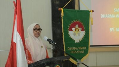 Ketua Dharma Wanita Persatuan (DWP) Aceh Mellani Subarni