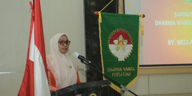 Ketua Dharma Wanita Persatuan (DWP) Aceh Mellani Subarni