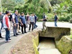 Curah Hujan Tinggi, Pj Wali Kota Sabang Kembali Tinjau Jalan dan Rumah Warga
