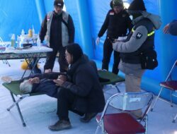 Tim EMT Indonesia Layani Warga Terdampak Gempa di Turki