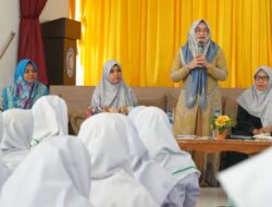 Dukung Kesehatan Remaja, PKBI Aceh Besar Gelar Edukasi Kespro Bagi Siswa
