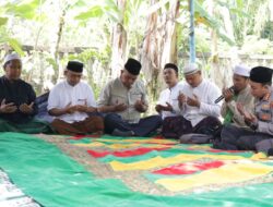 Forkopimcam Darul Kamal Ziarah dan Doa Bersama di Makam Tgk Chik Empee Trieng