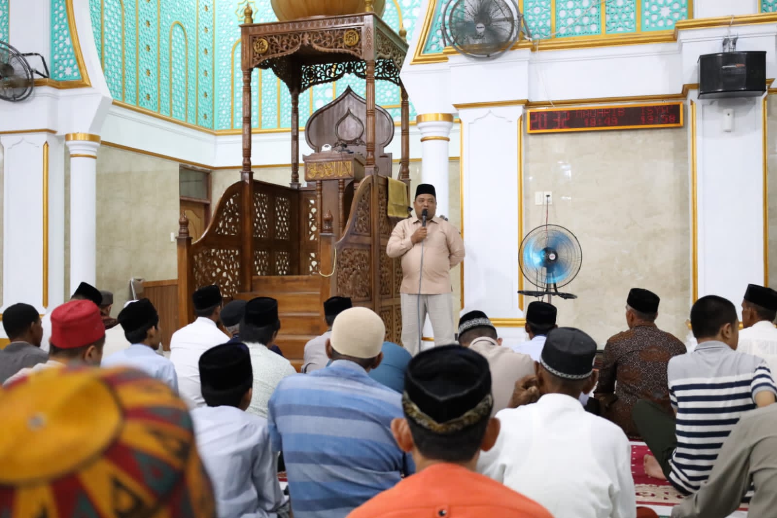 Rombongan Sekdakab Aceh Besar Safari Ramadhan ke Masjid Al-Mukhlisin Miruek