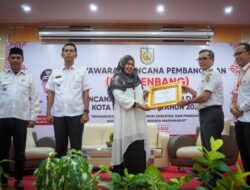 Kecamatan Lueng Bata Raih Penghargaan Terbaik I Pelaksanaan Musrenbang tingkat Kecamatan