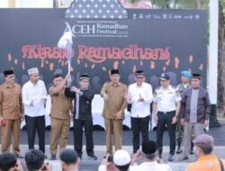 Bakri Siddiq Lepas Peserta Kirab Ramadan 1444 H