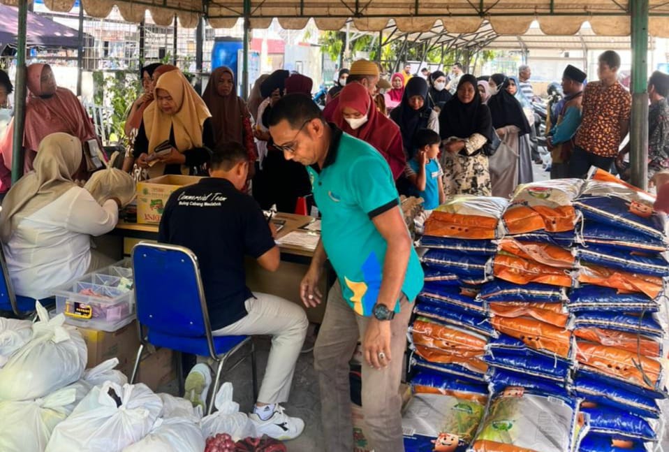 Sediakan Kebutuhan Warga Jelang Idul Fitri, DPPKP Bersama Dinas Pangan Aceh dan Bulog Gelar Pangan Murah