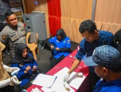 Supir L300 dan Hiace Dites Urine