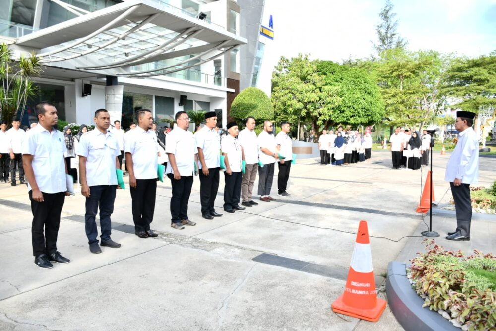 Sekda Amiruddin Pimpin Apel Perdana Pasca Libur Idul Fitri di Balai Kota