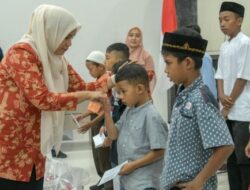 DWP Aceh Serahkan Santunan dan Seratusan Bingkisan Bagi Anak Yatim dan Piatu