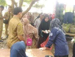 Operasi Pasar Gas Elpiji 3 Kg di Peukan Lam Ateuk Tertib Antrian