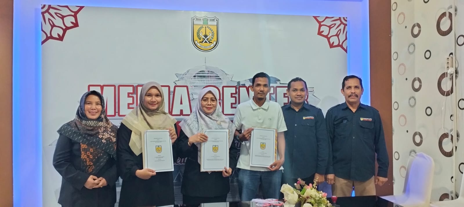 Berikan Pelayanan Prima, Hari Ini Disdukcapil Lakukan Dua PKS Sekaligus