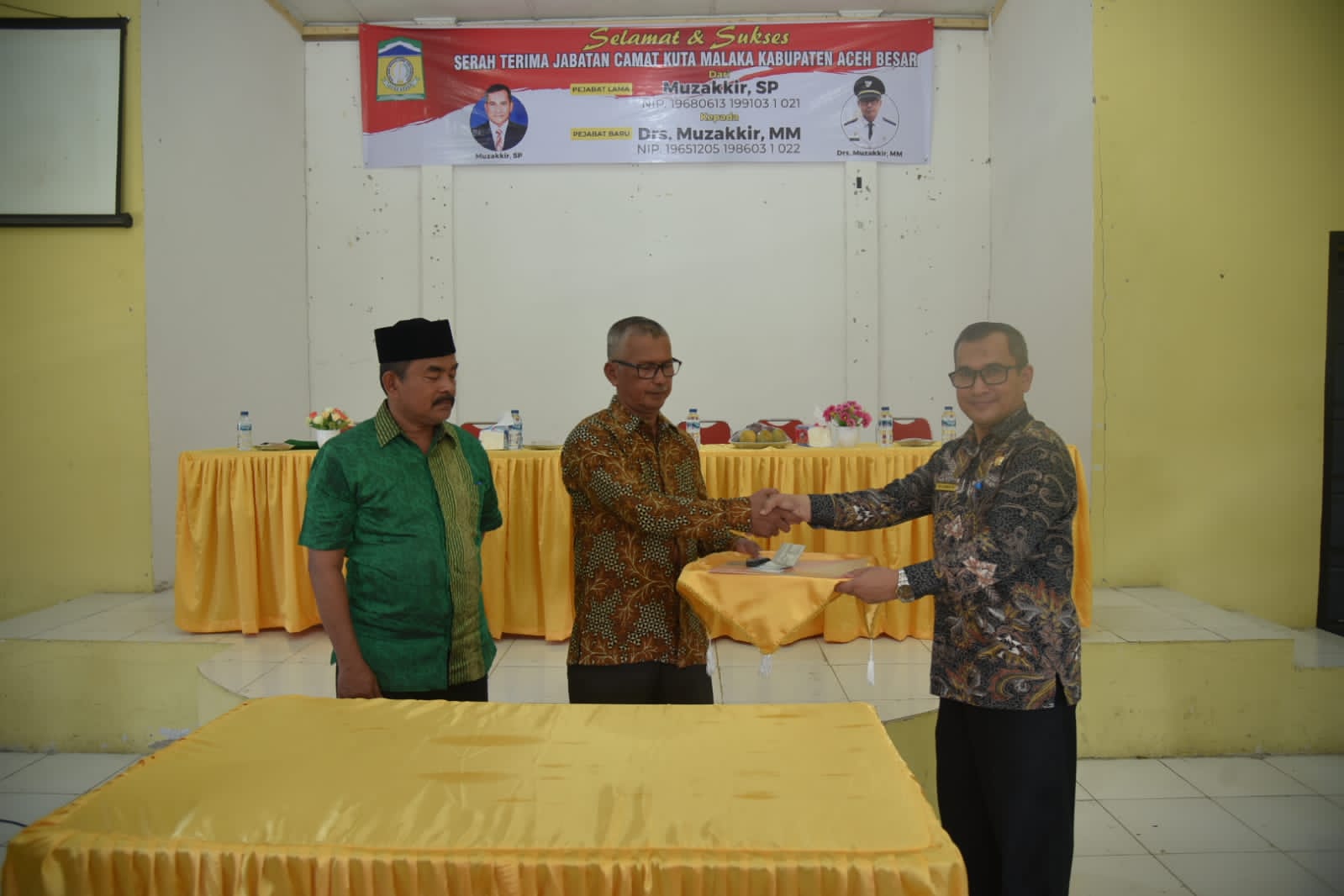 Pj Bupati Aceh Besar Ajak Camat Kuta Malaka yang Baru Bantu Pemkab Atasi Isu Nasional