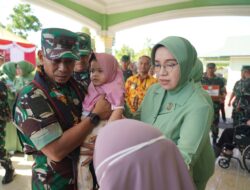 Peduli kesehatan Anak dan keluarga Pra Sejahtera, Pangdam IM dan Ibu Ketua Persit KCK Daerah Iskandar Muda beri bantuan saat Kunjungan Kerja ke Korem 011/LW dan Kodim 0103/Aut.