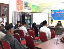 Keuchik Lhong Raya Kukuhkan Perangkat Gampong