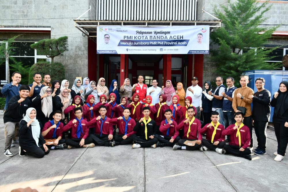 Bakri Siddiq Lepas PMR Menuju Jumbara Se-Aceh ke Bukit Pandan Tamiang