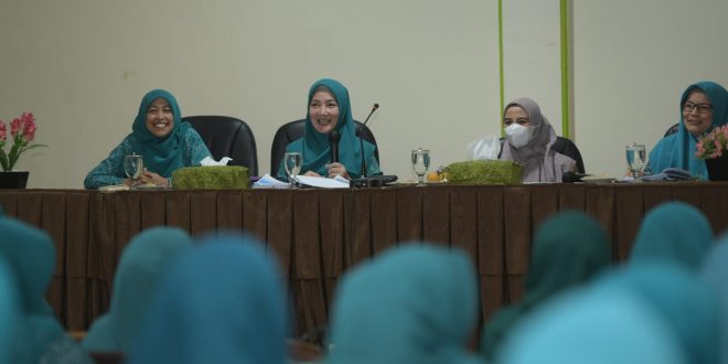 Ayu Marzuki Minta Pokja I Gencar Lakukan Sosialisasi PAAREDI