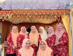 Stand Bazar TTG, DWP Dinas Sosial Aceh Besar di Serbu Pengunjung