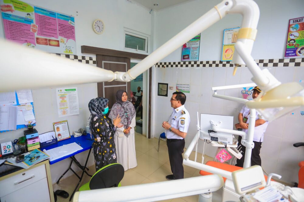 Sidak Puskesmas, Bakri Siddiq Minta Petugas Medis Melayani Sepenuh Hati