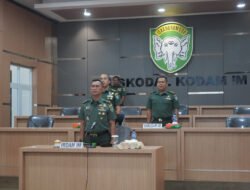 Irdam IM) Brigjen TNI Ayi Supriatna, S.I.P., M.M., mewakili Pangdam IM mengikuti kegiatan Video Conference (Vicon) tentang Rakornas Wasin.