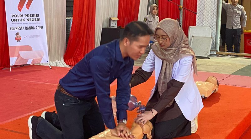 Bakti Kesehatan, Polresta Banda Aceh Gelar Pelatihan Bantuan Hidup Dasar Dalam Rangka Hari Bhayangkara ke-77