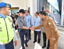 Bersama Forkopimda Aceh, Pj Bupati Aceh Besar Sambut Rombongan Menteri di Bandara SIM