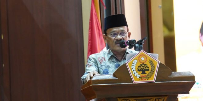 Hadiri Pelantikan Pengurus DPD Ormas MKGR Aceh, Asisten II Ajak para Kader Bekerja untuk Kemajuan Aceh