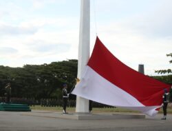 Irdam IM pimpin Upacara Bendera Bulanan tanggal 17 Juni 2023 dilapangan Blang Padang Kota Banda Aceh.