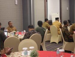 Wakili Pj Bupati, Asisten II Aceh Besar Hadiri Rapat Pembahasan Strategi Jangka Panjang Penanganan Interaksi Negatif Antara Manusia dan Gajah
