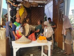 Wakili Pj Bupati, Kadis Pangan Pantau Stand Dekranasda Aceh Besar Pada Pameran di Tapak Tuan