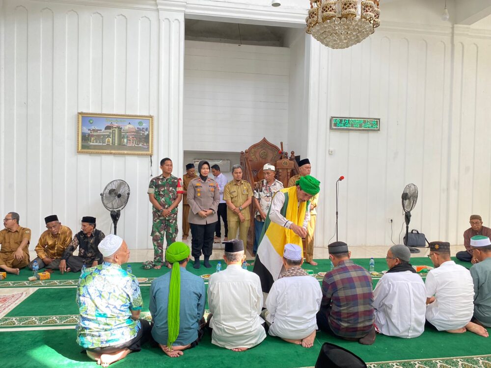 Imum Chik, Pengurus BKM dan Panitia Pembangunan Masjid Silang Rukoh-Blang Krueng Dipeusijuek