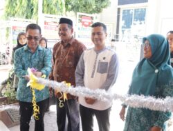 Pj Ketua TP-PKK Aceh Besar Resmikan RGG Gampong Lubok Batee Ingin Jaya