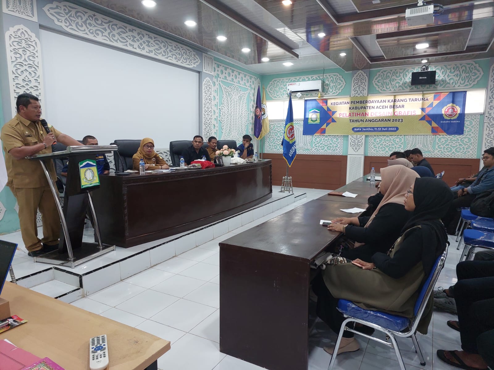 Kadinsos Aceh Besar Buka Pelatihan Pemberdayaan Karang Taruna