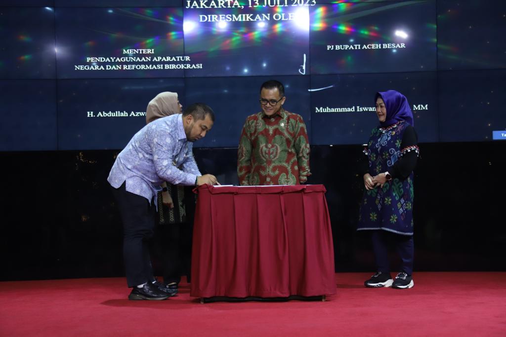 Menpan-RB Resmikan MPP Aceh Besar