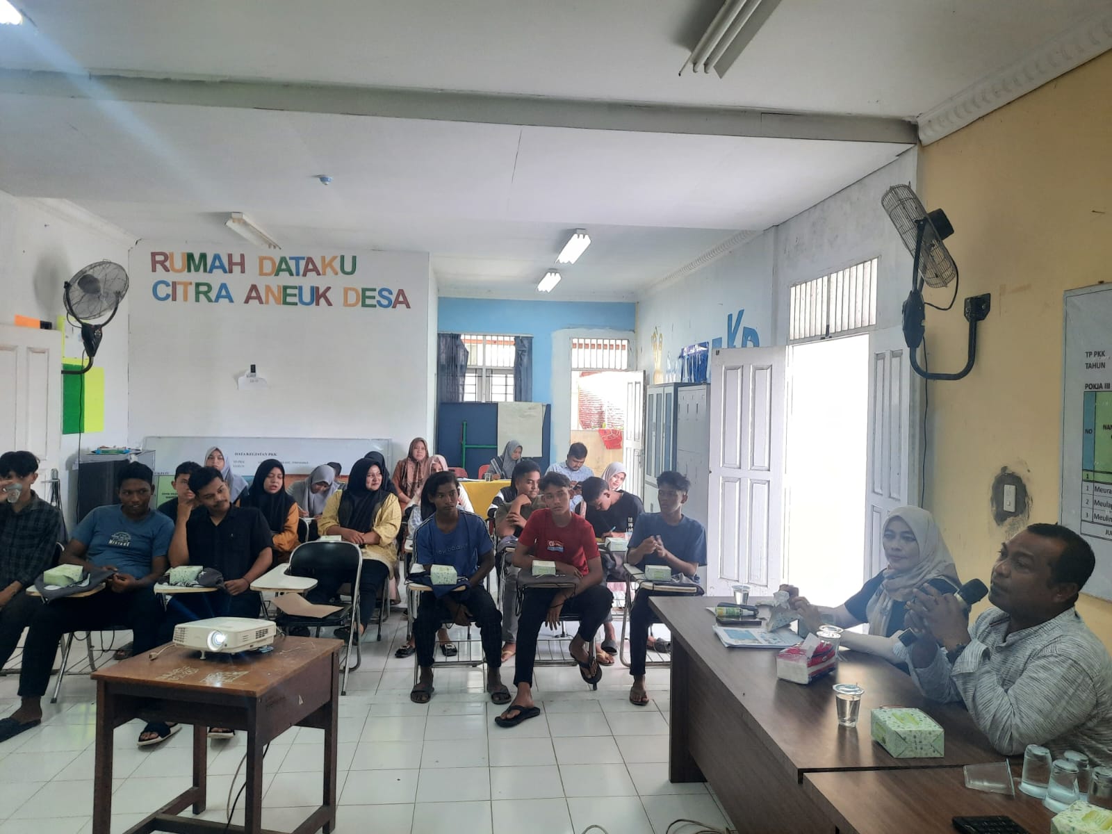 Gampong Tibang Gelar Penyuluhan Bahaya Narkoba dan Kenakalan Remaja