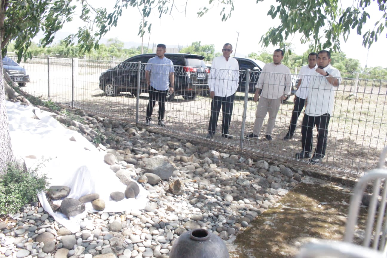 Ziarahi Makam Teungku Syeh Tuan Dilungkeung, Pj Bupati Aceh Besar Berjanji akan Jadikan Cagar Budaya