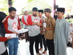 Pj Bupati dan Ketua LKKS Aceh Besar Bagi Hadiah untuk Pemenang Lomba HAN 2023