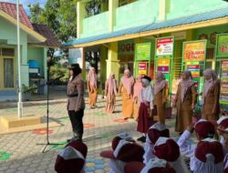 Peringati Hari Anak Nasional, Kapolsek Jajaran Polresta Banda Aceh Menjadi Pembina Upacara di Sekolah