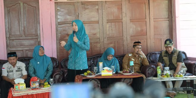 Pj. Ketua Penggerak PKK Aceh Tiba di Gayo Lues; Dalam Rangka Pembinaan Gampong Gammawar dan Peninjauan Pengobatan Gratis