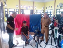 Disdukcapil Aceh Besar dan DRKA Jemput Bola Pelayanan Adminduk ke Lhoong