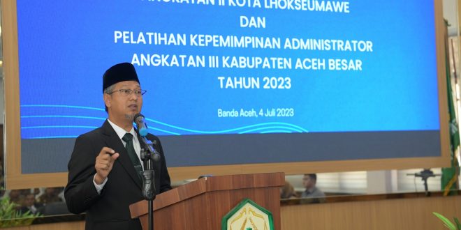 Asisten III Buka Pelatihan Kepemimpinan Administrator untuk Pejabat Pemerintahan Aceh Besar dan Lhokseumawe