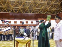 Lantik Dua Pj Kepala Daerah, Ini Pesan Penjabat Gubernur Aceh