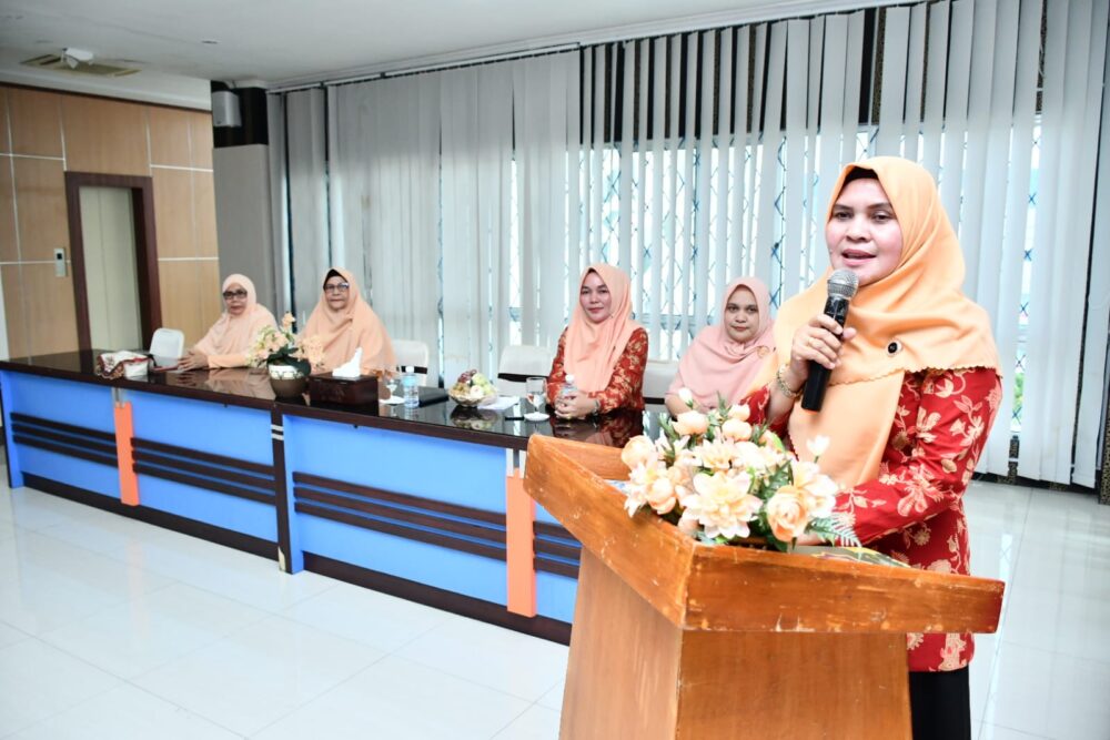 Pererat Silaturahmi, DPW Kota Gelar Diskusi dengan DWP Sekretariat DPRK