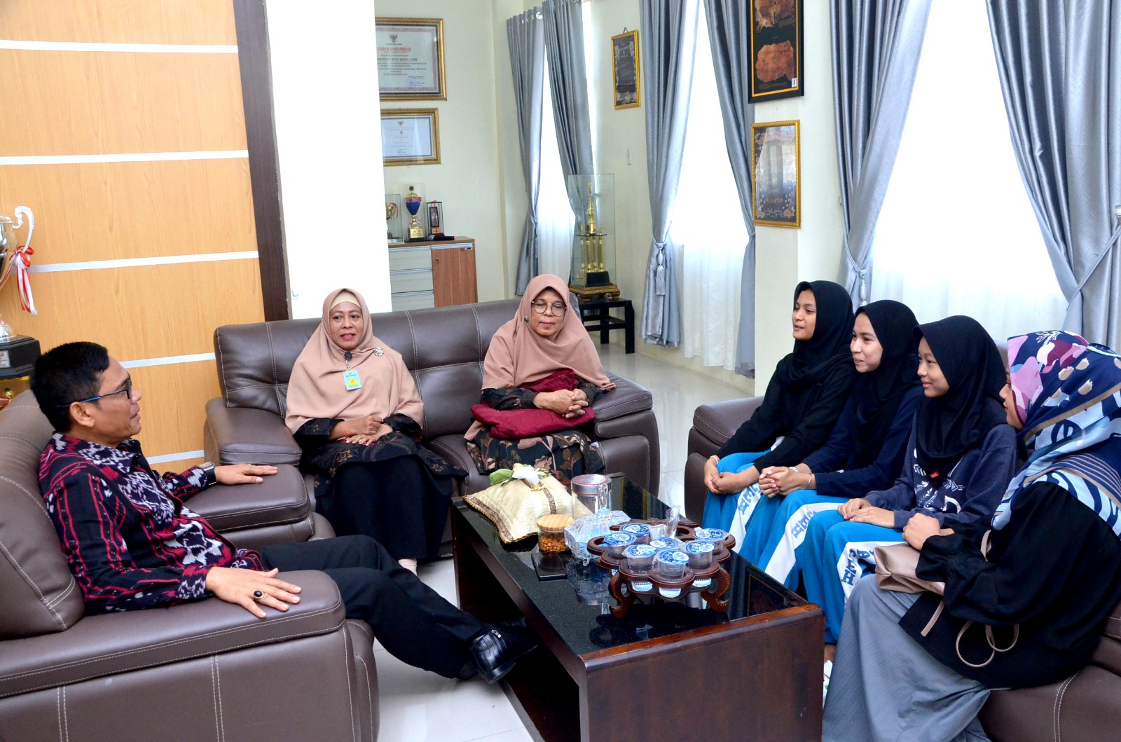 Kepala Disdikbud Banda Aceh Lepas Duta FLS2N ke Tingkat Nasional