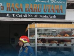 Cepat Tanggap, Damkar Banda Aceh Terjun Ke Lokasi Warung Nasi Nyaris Terbakar