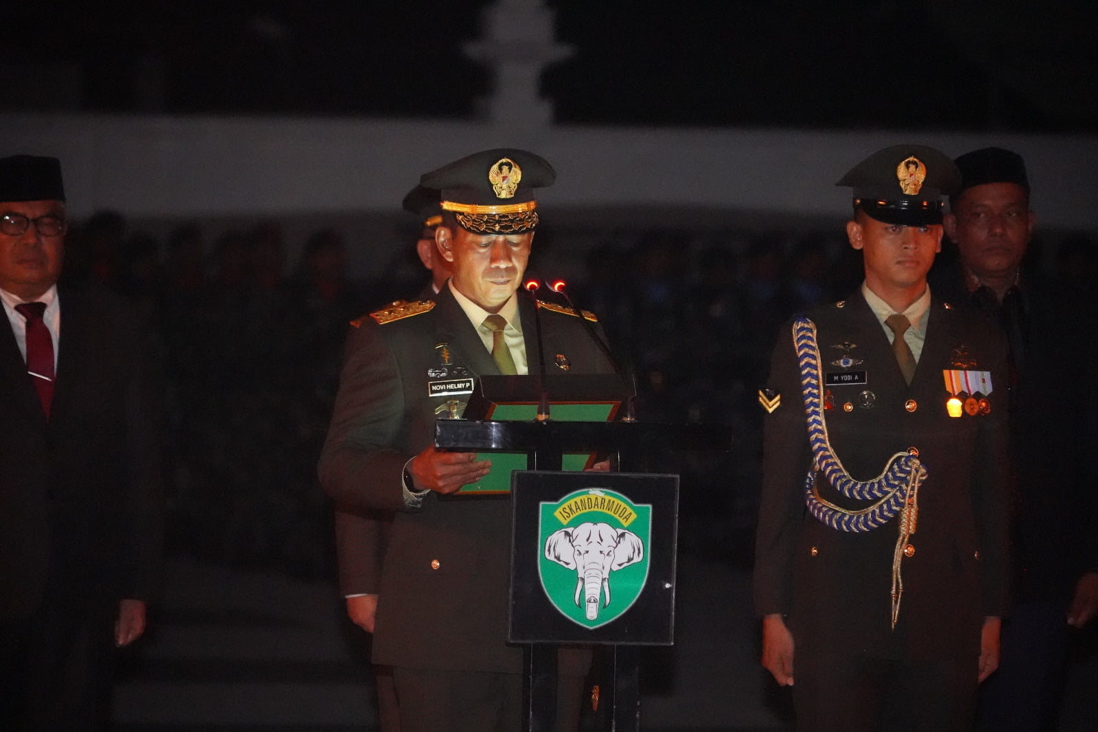Pangdam IM memimpin Apel Kehormatan dan Renungan Suci (AKRS) di Taman Makam Pahlawan Kota Banda Aceh