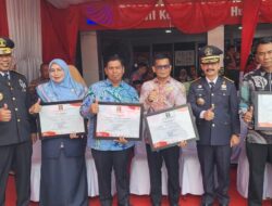 Disdukcapil Dapat Penghargaan Sebagai Pelayanan Publik yang Berbasis HAM