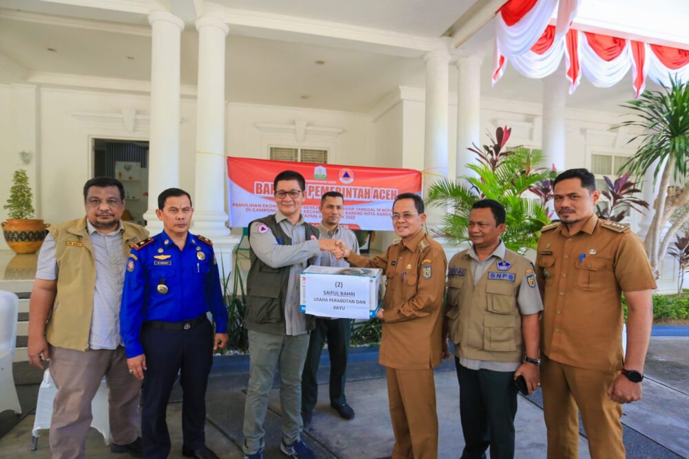 Korban Kebakaran Lambhuk Terima Bantuan PEPB