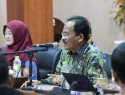 Asisten II Buka Kegiatan Monitoring dan Evaluasi Pengelolaan Pengaduan Pemerintah Aceh dan Kabupaten/Kota