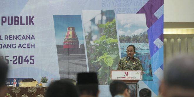 Asisten II Sekda Aceh Buka Forum Konsultasi Publik Rancangan Awal RPJPA Tahun 2025 – 2045